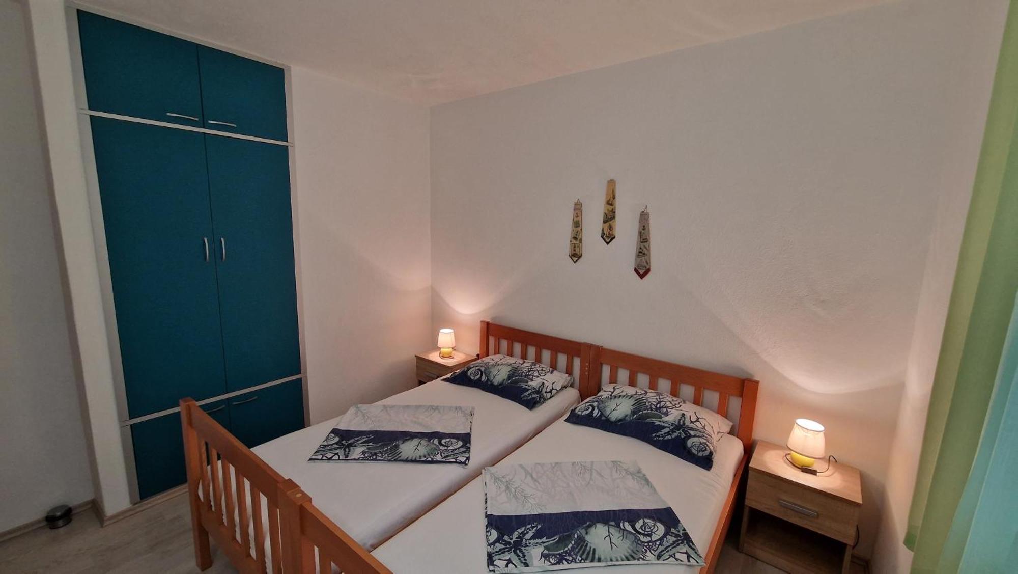 Apartments With A Parking Space Mavarstica, Ciovo - 12435 Trogir Ruang foto